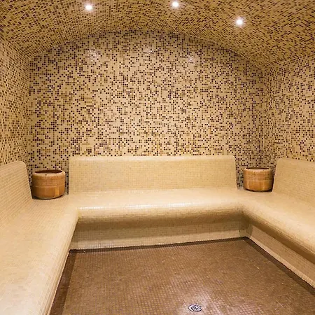 Love Suite Apartment